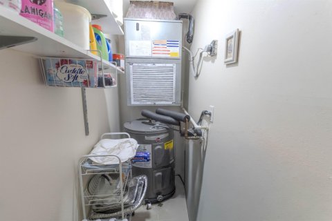 Купить кондоминиум в Тамарак, Флорида 3 комнаты, 87.33м2, № 2249659 - фото 14