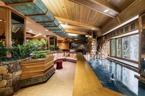 Condo in Miami, Florida, 3 bedrooms № 1989458 - photo 26