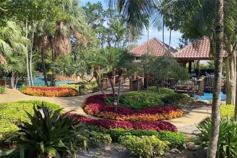 Condo in Miami, Florida, 3 bedrooms № 1989458 - photo 29