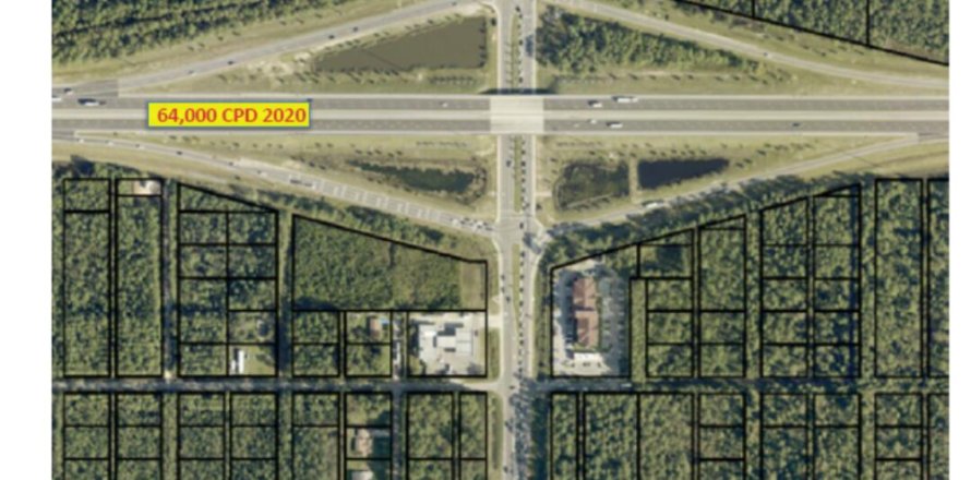 Commercial property in Milton, Florida № 558226