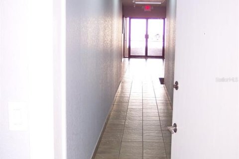 Propiedad comercial en alquiler en Lake Wales, Florida, 108.88 m2 № 1254898 - foto 28