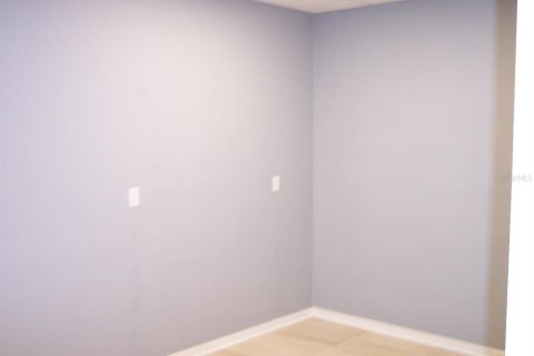 Propiedad comercial en alquiler en Lake Wales, Florida, 108.88 m2 № 1254898 - foto 16