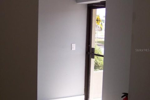 Propiedad comercial en alquiler en Lake Wales, Florida, 108.88 m2 № 1254898 - foto 26