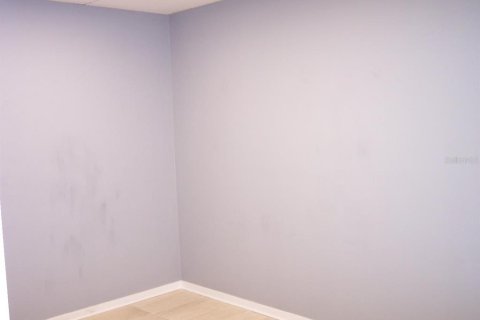 Propiedad comercial en alquiler en Lake Wales, Florida, 108.88 m2 № 1254898 - foto 18