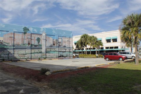 Propiedad comercial en alquiler en Lake Wales, Florida, 108.88 m2 № 1254898 - foto 7