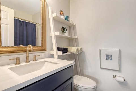 Townhouse in Lakewood Ranch, Florida 2 bedrooms, 101.45 sq.m. № 1651883 - photo 28