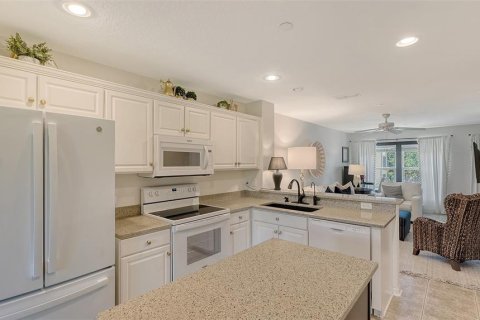Townhouse in Lakewood Ranch, Florida 2 bedrooms, 101.45 sq.m. № 1651883 - photo 15