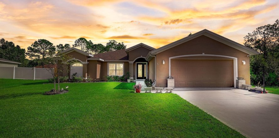 House in Palm Coast, Florida 3 bedrooms, 185.06 sq.m. № 801088