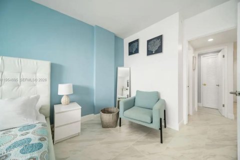 Снять в аренду кондоминиум в Санни-Айлс-Бич, Флорида 1 спальня, 93.37м2, № 2008320 - фото 17