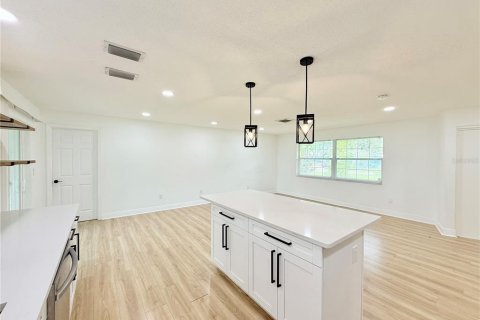 Villa ou maison à louer à Clearwater, Floride: 4 chambres, 142.14 m2 № 1833065 - photo 10
