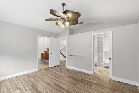 House in Pembroke Pines, Florida 3 bedrooms, 164.99 sq.m. № 2173864 - photo 30