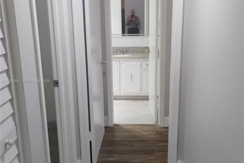 Купить виллу или дом в Дания-Бич, Флорида 1 спальня, 74.32м2, № 1997564 - фото 7