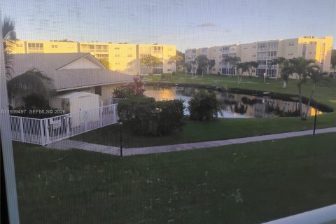 Купить виллу или дом в Дания-Бич, Флорида 1 спальня, 74.32м2, № 1997564 - фото 17