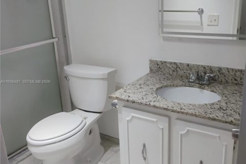 Купить виллу или дом в Дания-Бич, Флорида 1 спальня, 74.32м2, № 1997564 - фото 9