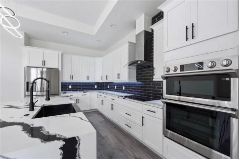 Villa ou maison à vendre à Leesburg, Floride: 4 chambres, 276.11 m2 № 2291219 - photo 8