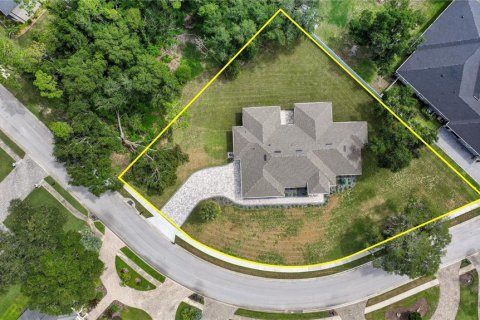 Villa ou maison à vendre à Leesburg, Floride: 4 chambres, 276.11 m2 № 2291219 - photo 4