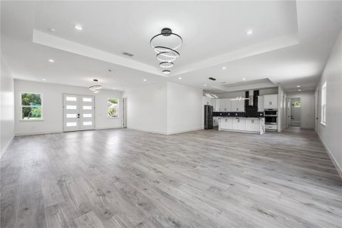 Villa ou maison à vendre à Leesburg, Floride: 4 chambres, 276.11 m2 № 2291219 - photo 29