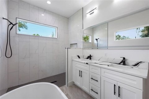 Villa ou maison à vendre à Leesburg, Floride: 4 chambres, 276.11 m2 № 2291219 - photo 19