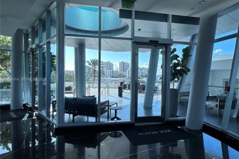 Copropriété à vendre à Sunny Isles Beach, Floride: 4 chambres, 222.41 m2 № 2001338 - photo 27