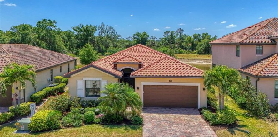 Casa en Venice, Florida 4 dormitorios, 189.06 m2 № 1655880