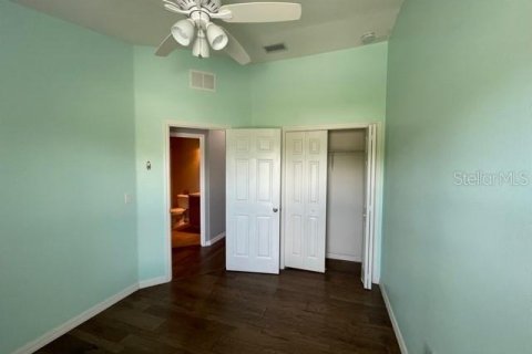 Townhouse in Pinellas Park, Florida 3 bedrooms, 139.35 sq.m. № 1843404 - photo 27