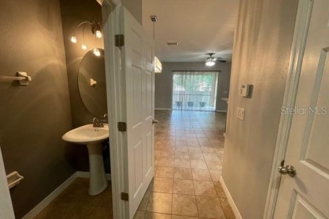 Townhouse in Pinellas Park, Florida 3 bedrooms, 139.35 sq.m. № 1843404 - photo 6