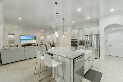 House in Windermere, Florida 5 bedrooms, 354.89 sq.m. № 2209698 - photo 9