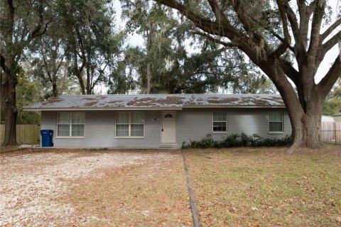 House in Newberry, Florida 3 bedrooms, 124.86 sq.m. № 2099597