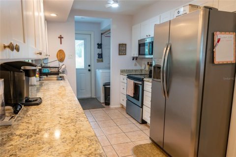 Casa en venta en Dunnellon, Florida, 3 dormitorios, 189.52 m2 № 1682970 - foto 7