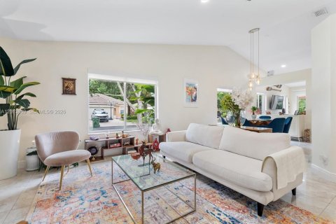 Villa ou maison à louer à Weston, Floride: 3 chambres, 142.42 m2 № 2076341 - photo 8