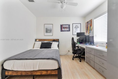 Villa ou maison à louer à Weston, Floride: 3 chambres, 142.42 m2 № 2076341 - photo 27