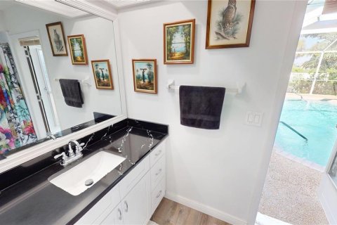 House in Port Charlotte, Florida 3 bedrooms, 170.75 sq.m. № 2108072 - photo 26