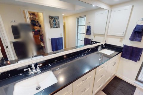 House in Port Charlotte, Florida 3 bedrooms, 170.75 sq.m. № 2108072 - photo 19
