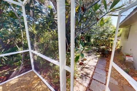 House in Port Charlotte, Florida 3 bedrooms, 170.75 sq.m. № 2108072 - photo 29