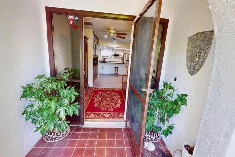 House in Port Charlotte, Florida 3 bedrooms, 170.75 sq.m. № 2108072 - photo 4