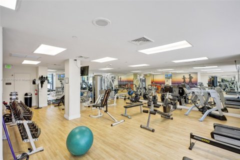 Condominio en venta en Aventura, Florida, 2 dormitorios, 100.06 m2 № 1937885 - foto 30