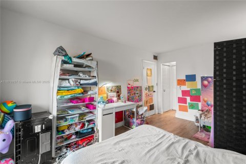 Copropriété à vendre à Sunny Isles Beach, Floride: 2 chambres, 123.65 m2 № 1931576 - photo 19