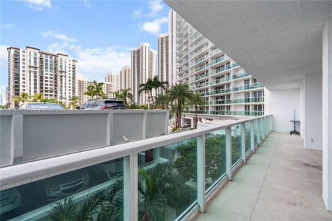 Copropriété à vendre à Sunny Isles Beach, Floride: 2 chambres, 123.65 m2 № 1931576 - photo 26
