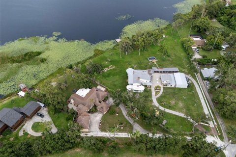 House in Lutz, Florida 4 bedrooms, 457.82 sq.m. № 1902761 - photo 3