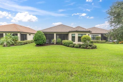 House in Odessa, Florida 3 bedrooms, 214.14 sq.m. № 1899879 - photo 18