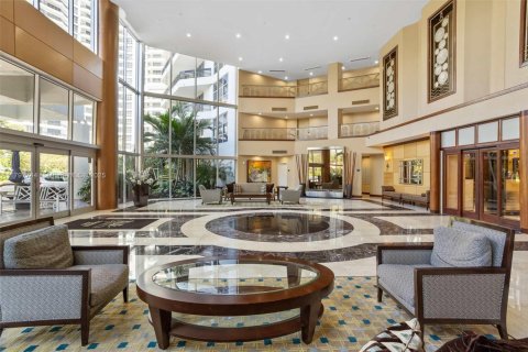 Condominio en venta en Aventura, Florida, 2 dormitorios, 109.72 m2 № 1712792 - foto 24