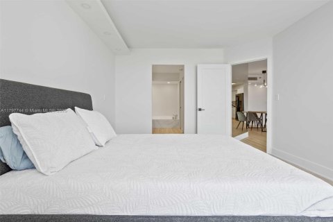 Condominio en venta en Aventura, Florida, 2 dormitorios, 109.72 m2 № 1712792 - foto 12