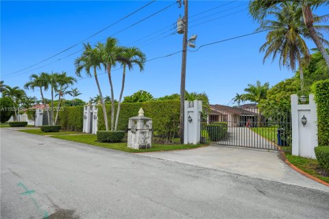 Купить виллу или дом в Майами, Флорида 4 спальни, 270.25м2, № 1990277 - фото 6