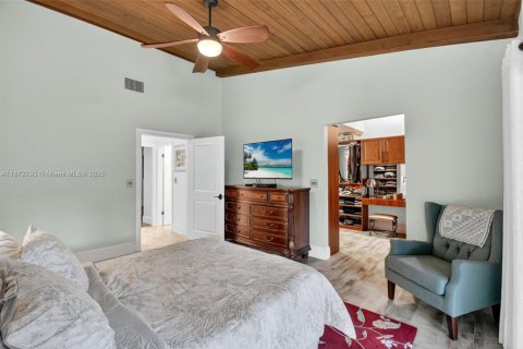 House in Plantation, Florida 3 bedrooms, 200.58 sq.m. № 1923206 - photo 27