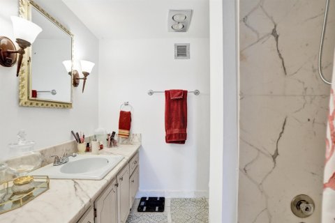 Condominio en venta en Pompano Beach, Florida, 2 dormitorios, 134.71 m2 № 2242572 - foto 18