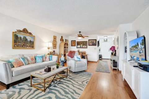 Condominio en venta en Pompano Beach, Florida, 2 dormitorios, 134.71 m2 № 2242572 - foto 10