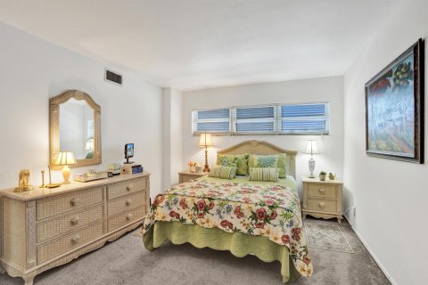 Condominio en venta en Pompano Beach, Florida, 2 dormitorios, 134.71 m2 № 2242572 - foto 13