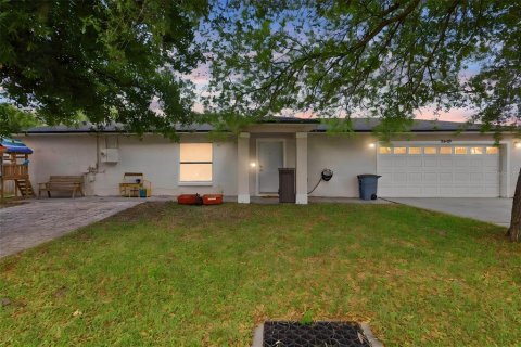 Villa ou maison à Sanford, Floride 3 chambres, 135.82 m2 № 2101795