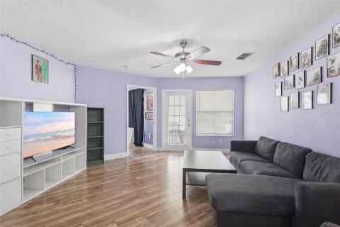 Villa ou maison à vendre à Sanford, Floride: 3 chambres, 135.82 m2 № 2101795 - photo 13