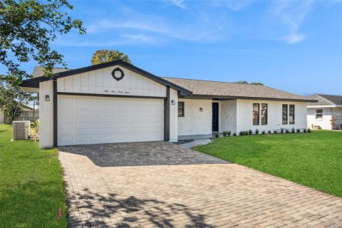 Casa en Orlando, Florida 3 dormitorios, 125.7 m2 № 2114041